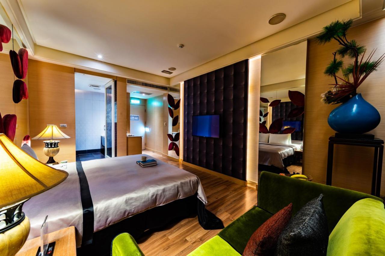 Liti Motel Đài Trung Ngoại thất bức ảnh