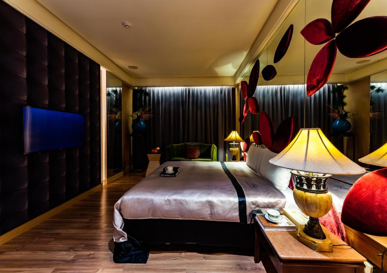 Liti Motel Đài Trung Ngoại thất bức ảnh