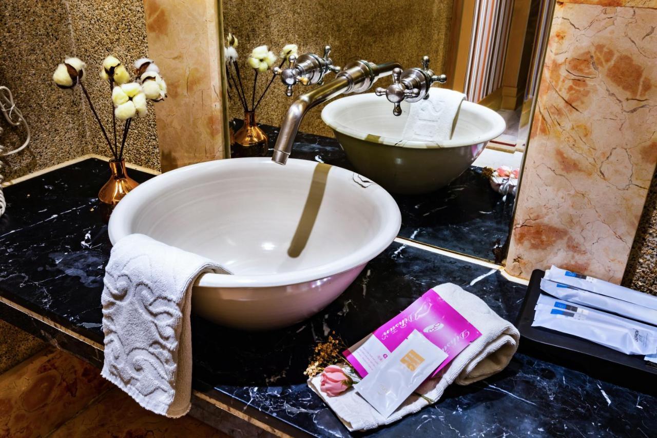 Liti Motel Đài Trung Ngoại thất bức ảnh