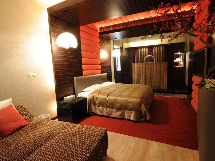Liti Motel Đài Trung Ngoại thất bức ảnh