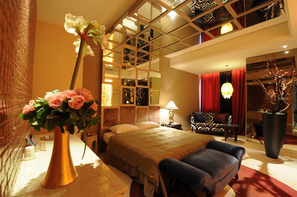 Liti Motel Đài Trung Ngoại thất bức ảnh