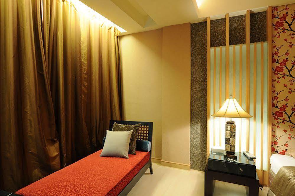Liti Motel Đài Trung Ngoại thất bức ảnh