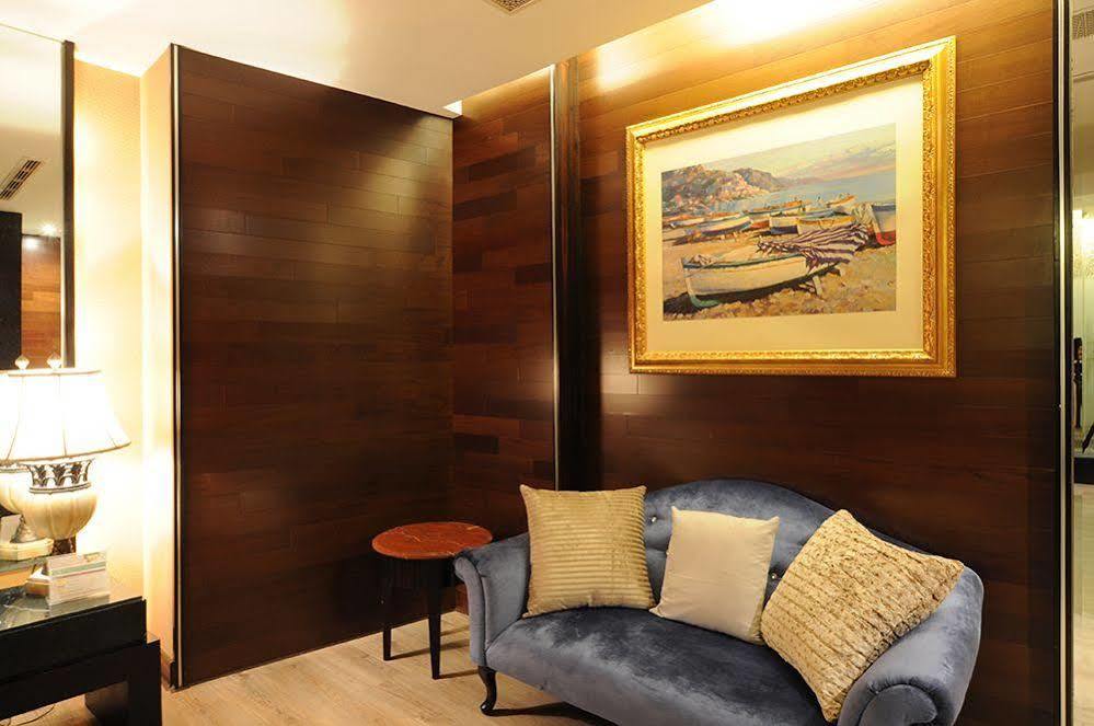 Liti Motel Đài Trung Ngoại thất bức ảnh